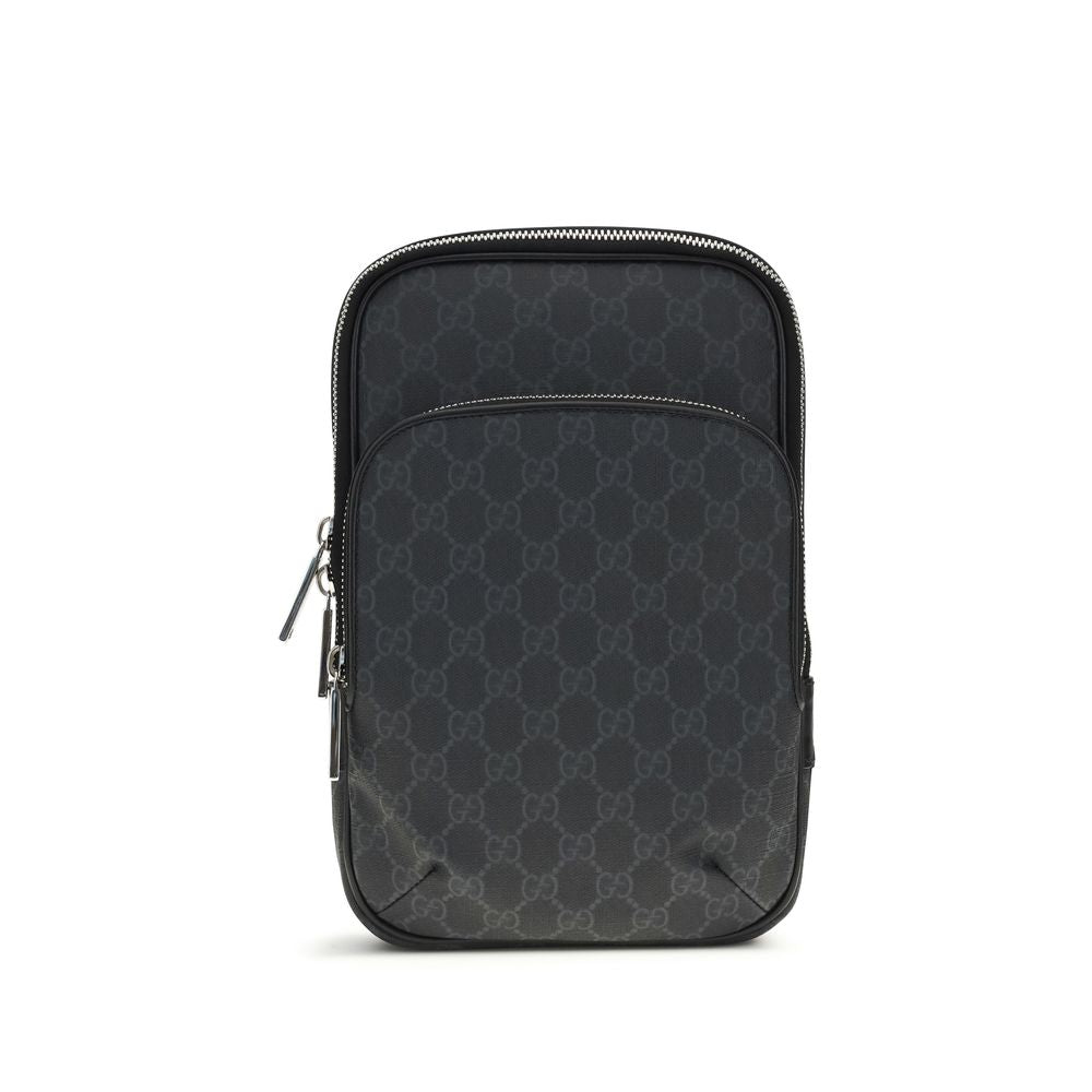 Geantă de umăr Gucci neagră din material textil GG Supreme