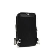 Geantă de umăr Gucci neagră din material textil GG Supreme