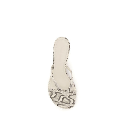 Sandale plate Amina Muaddi gri din piele