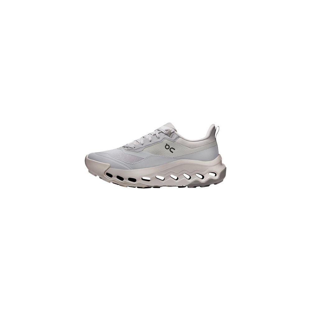 Sneakers On Running Gri