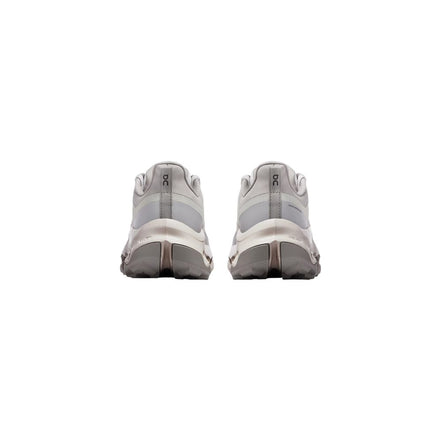Sneakers On Running Gri