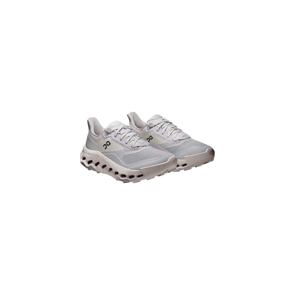 Sneakers On Running Gri