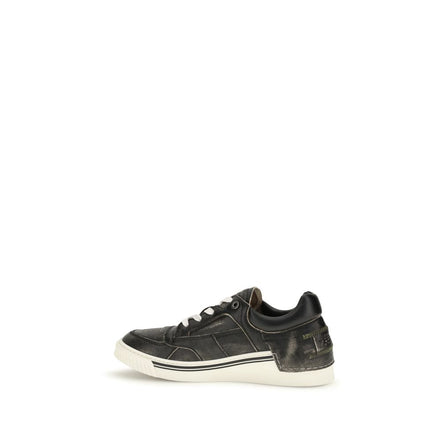 Fendi Black Calf Leather Low Top Sneakers