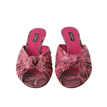 Papuci Dolce & Gabbana cu toc mic, din piele exotică roz