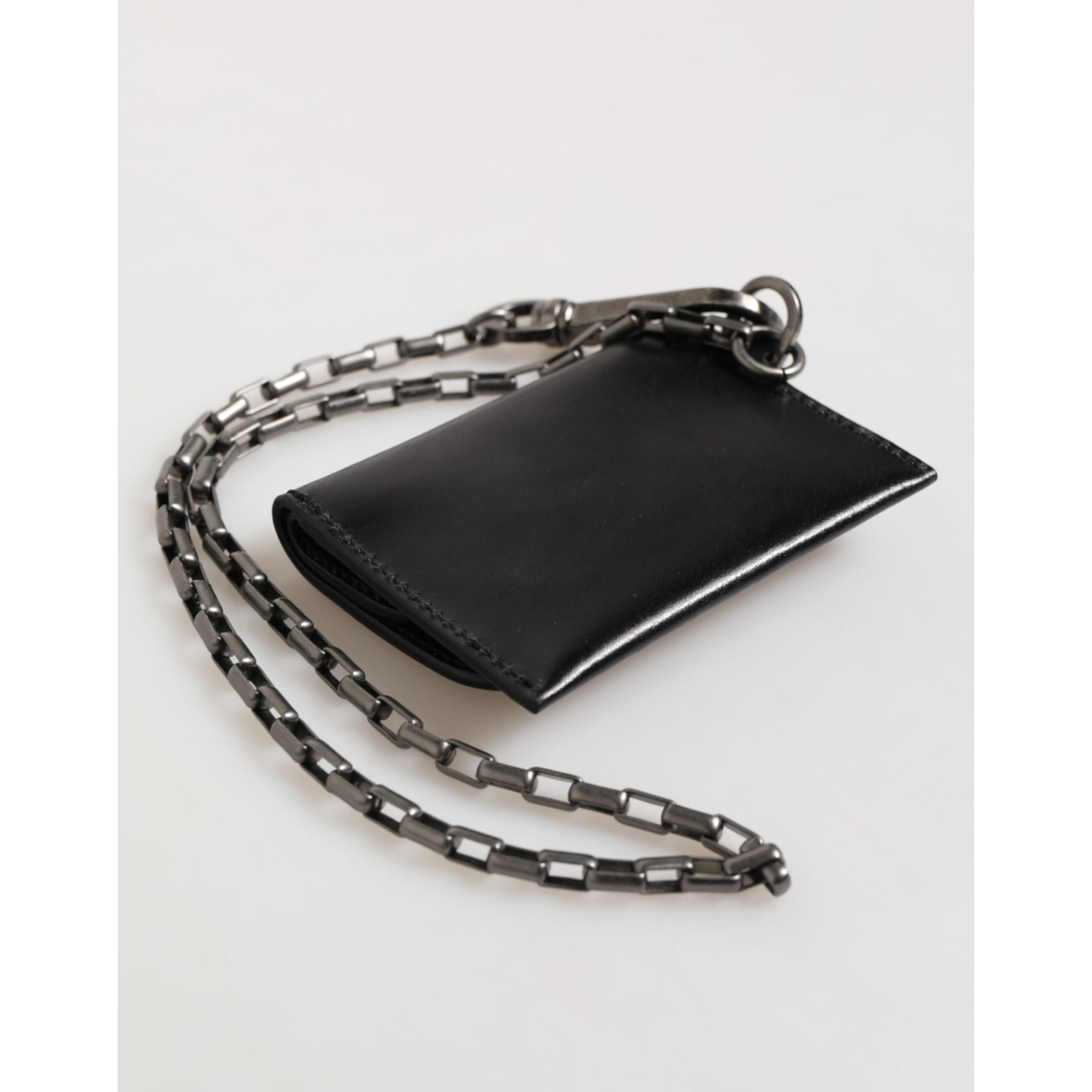 Portofel Dolce & Gabbana din piele neagră Cavallo cu lanț și închidere prin capse, bifold, cu suport pentru carduri