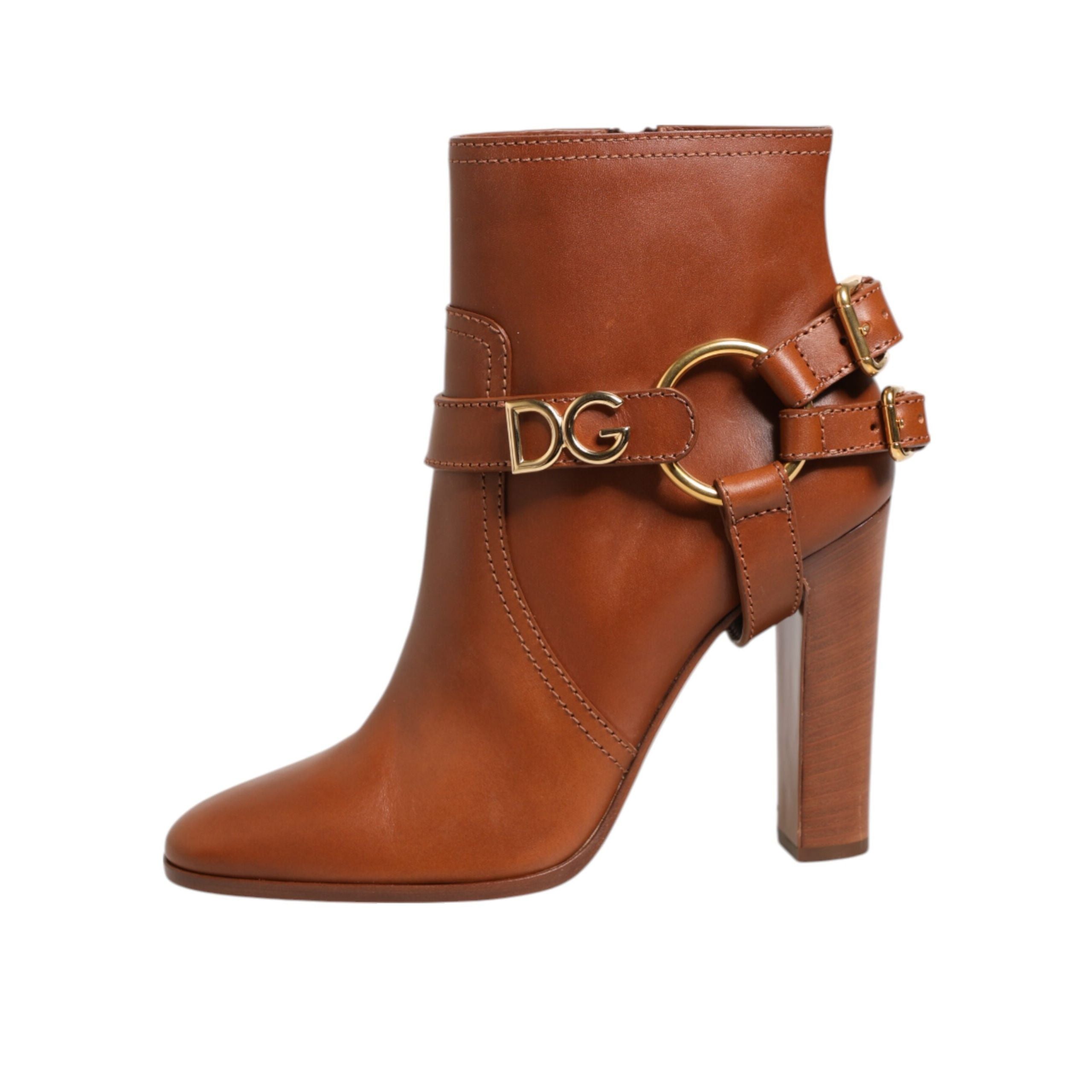 Cizme Dolce & Gabbana maro din piele cu cataramă și logo DG, până la gleznă