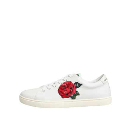 Adidași Dolce & Gabbana joși din piele albă, cu broderie trandafir
