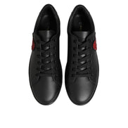 Adidași Dolce & Gabbana din piele neagră cu inimă de cristal