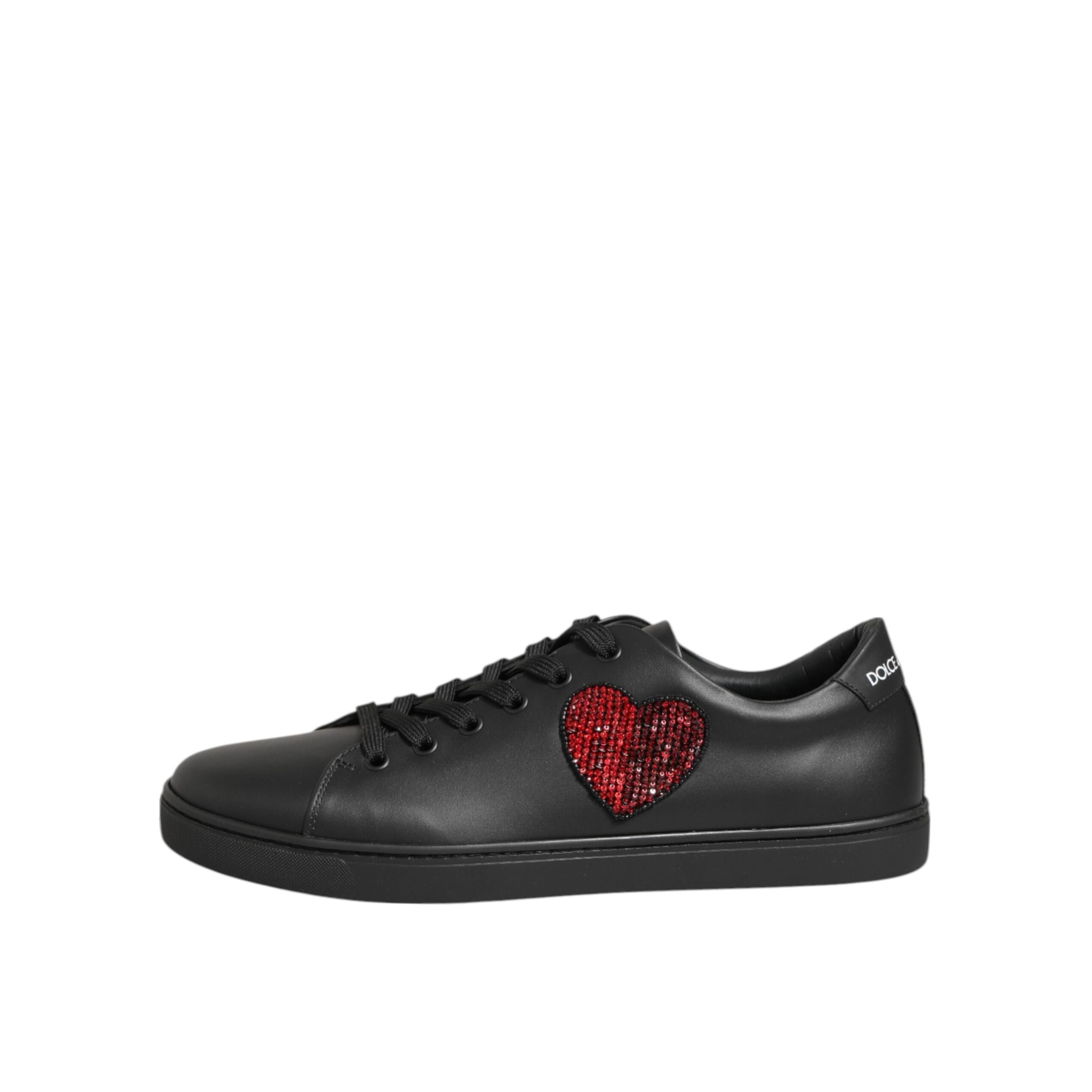 Adidași Dolce & Gabbana din piele neagră cu inimă de cristal