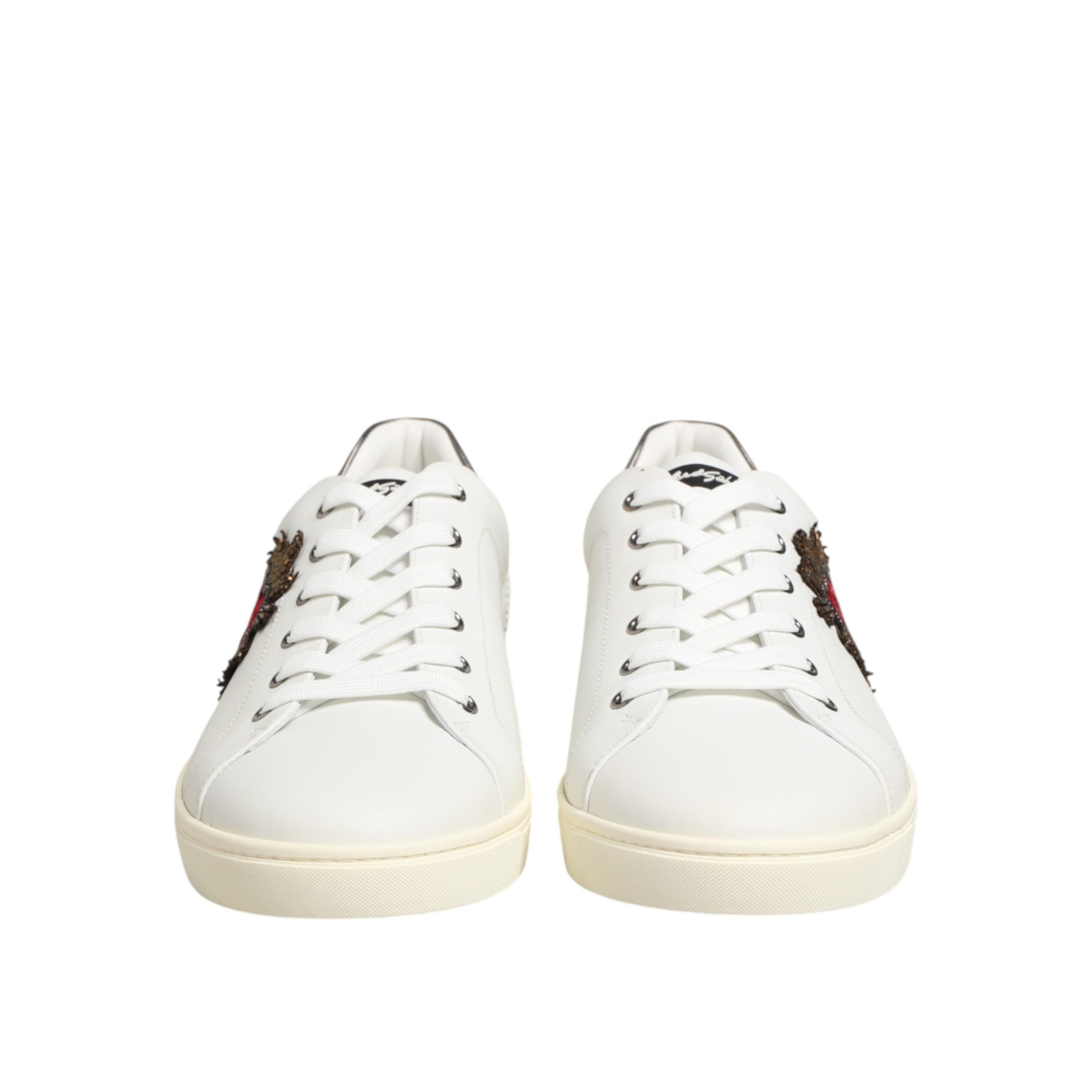 Adidași Dolce & Gabbana din piele albă, cu aplicații inimioară