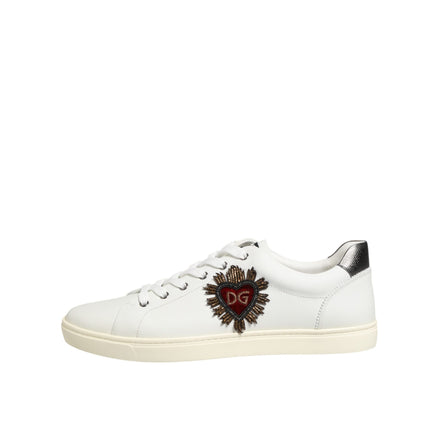 Adidași Dolce & Gabbana din piele albă, cu aplicații inimioară