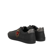 Adidași Dolce & Gabbana din piele neagră cu aplicații inimioară
