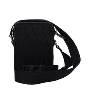 Geantă crossbody Valentino Garavani, neagră, din material textil