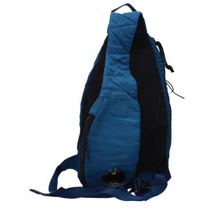 Geantă crossbody C.P. Company din material textil albastru