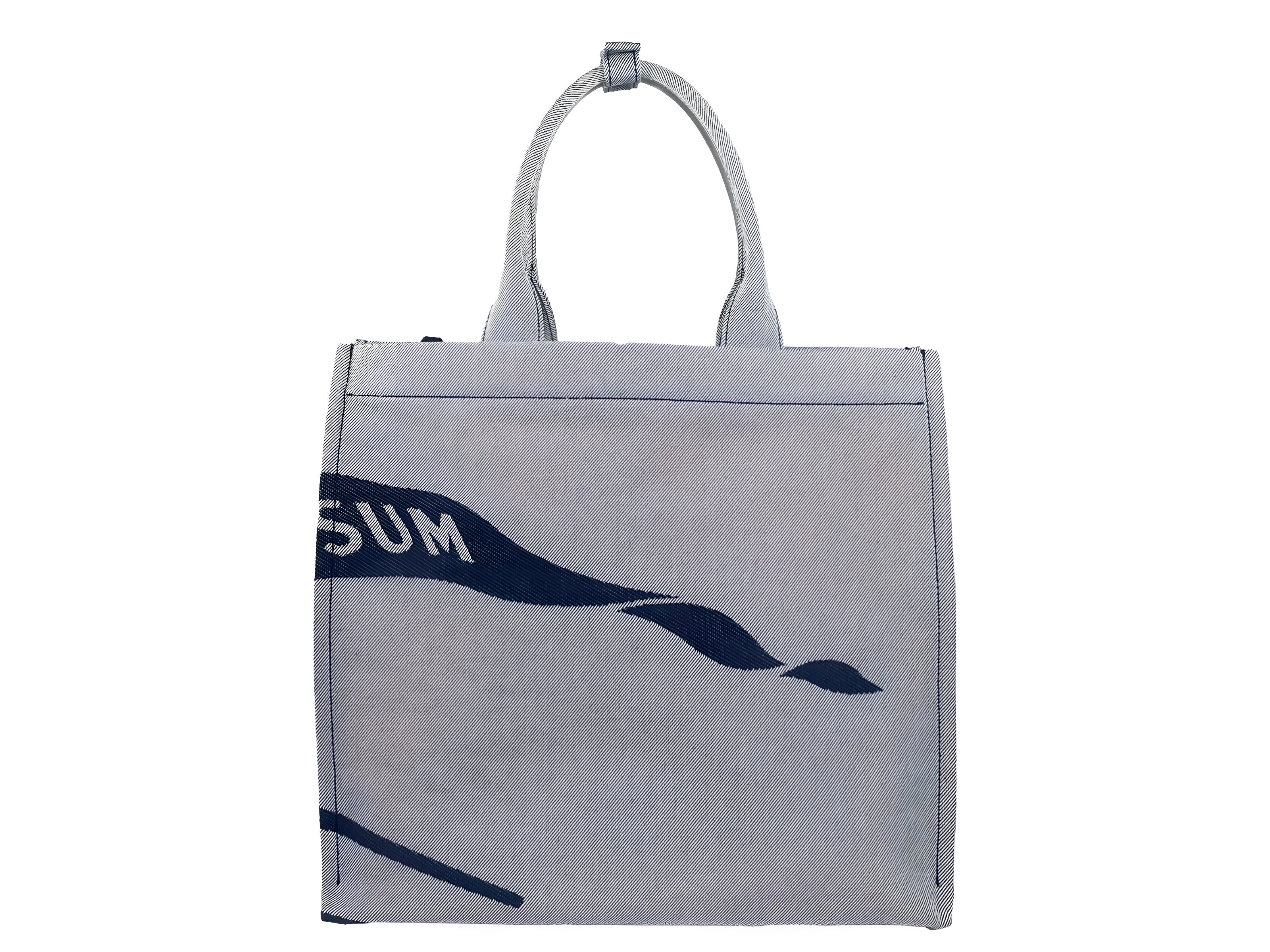Geantă tote Burberry Navy EKD din pânză cu borsetă pentru monede