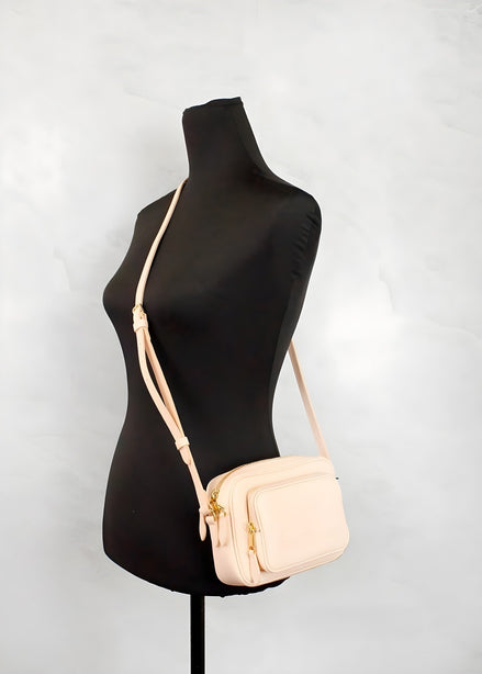Geantă Crossbody Burberry Small Peach Pink Grainy Leather Camera