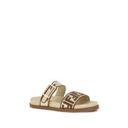 Sandale Fendi plate din rafie maro