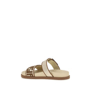 Sandale Fendi plate din rafie maro