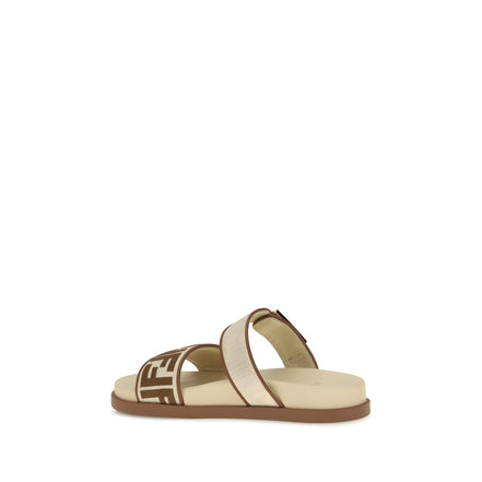 Sandale Fendi plate din rafie maro