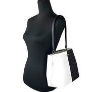 Michael Kors Geantă bucket Pratt Signature medie