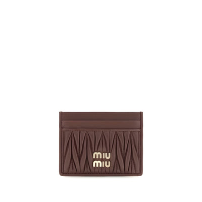 Portofel Miu Miu din piele de miel Bordeaux