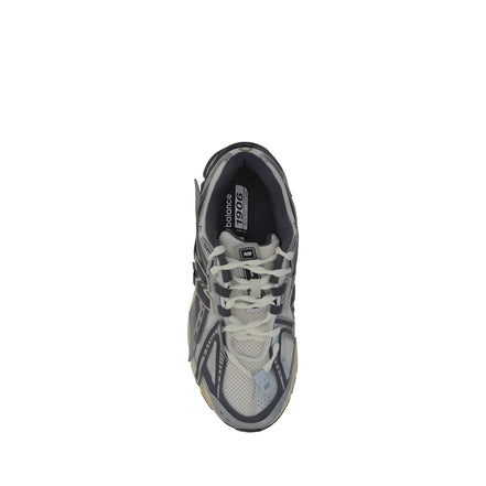 Sneakers New Balance argintii din material textil