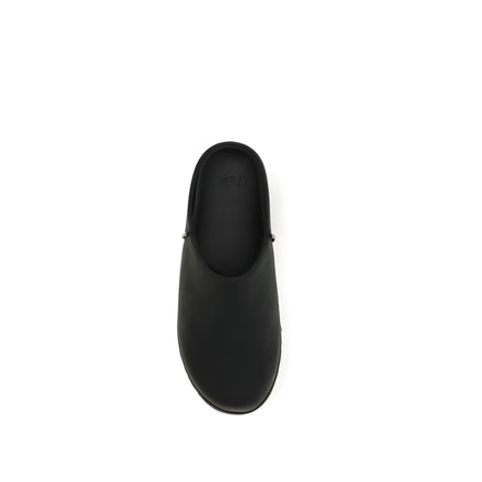 Papuci UGG negri din piele
